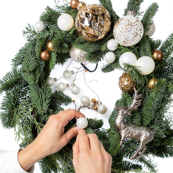 Worown Natural Pine Grapevine Wreath 12 Inch Round Decorative-3